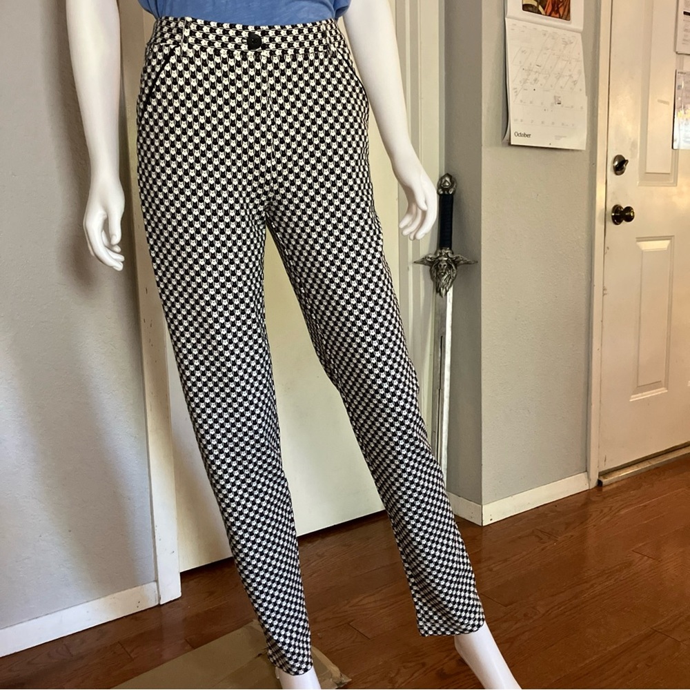 Stylish Black and White Cat houndstooth Women's Pants
